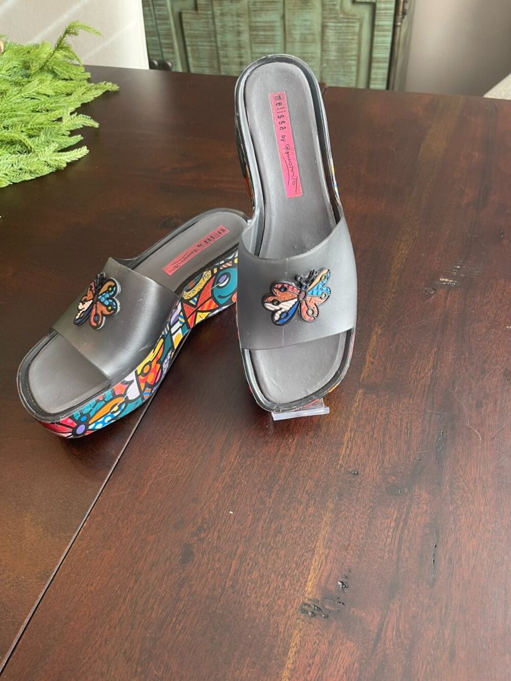 Melissa & Romero Britto Y-2K Platform Wedge Size 8
